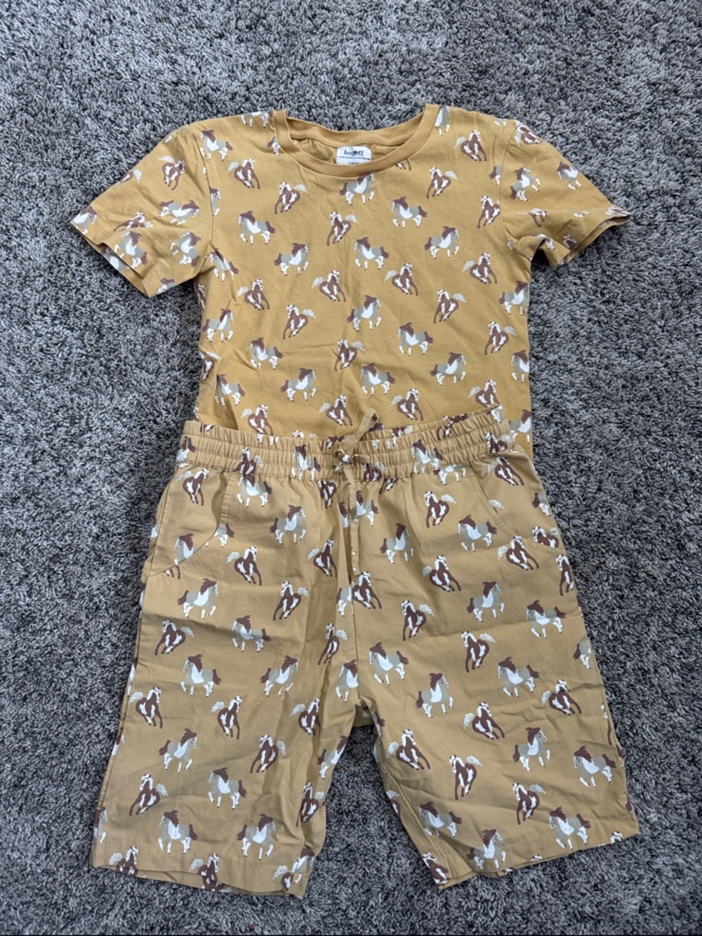 Horse-Print Kids short sleeve & short set